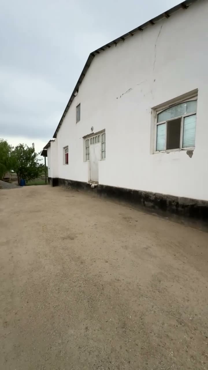 6 xanalı jay, Gerpish zavod, Nókis