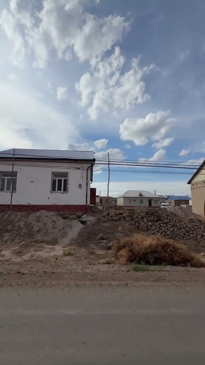 4 xanalı jay, Xojan awıl, Nókis